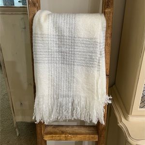 Gray and white blanket